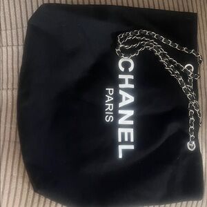 Designer -like Black Canvas Tote with Silver Chain-very clean-excellent cond.